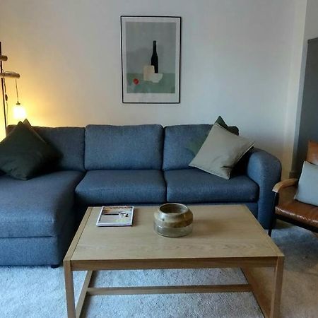 Stylish City-Centre Apartment With Balcony ลิเวอร์พูล ภายนอก รูปภาพ